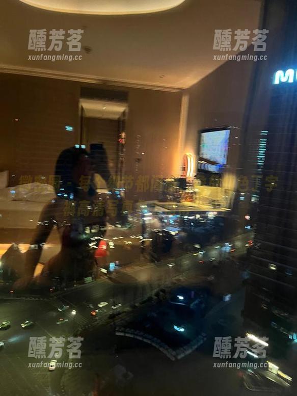 微密圈 - 每个细节都闪耀，詹詹红色丁字裤高清写真集太值得一看！
