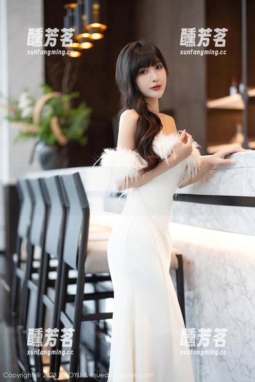 语画界 - 这不是普通的圣诞，奶瓶的写真让人忍不住想再看一遍！