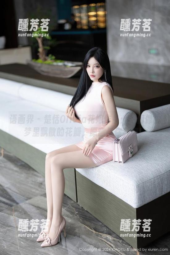 语画界 - 楚恬Olivia花嫁作品：它们像是梦里飘散的花瓣，愿意与你共舞！