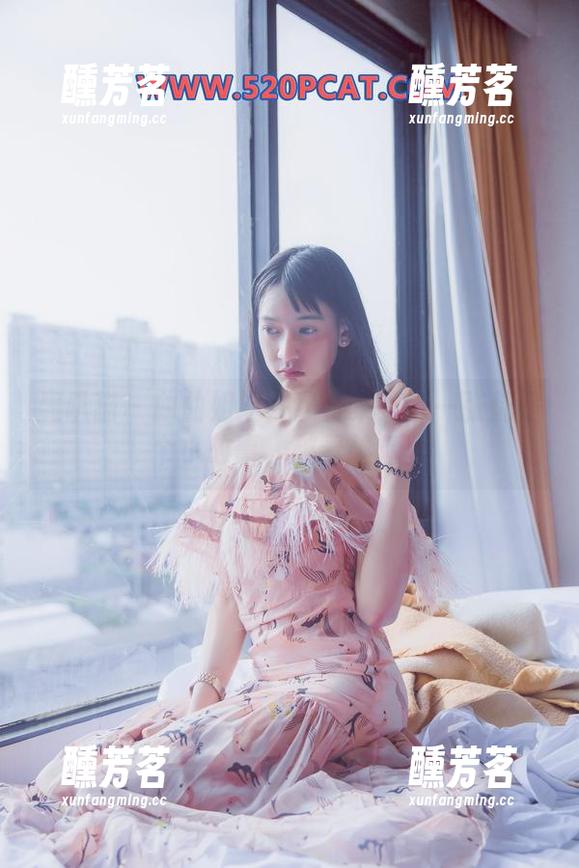 轰趴猫 - 曲曲姐姐在线合集：每一张都是个小故事，越看越想。