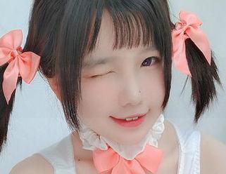 阿半今天很开心女仆合集：美图一看就停不下来，正中下怀！