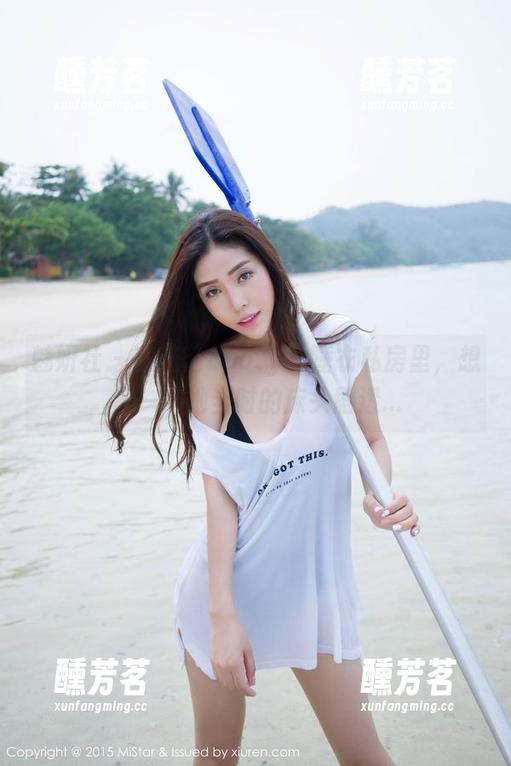 魅妍社 - 在芝芝Booty的睡衣私房里，想象一下她当时的床头剧透...