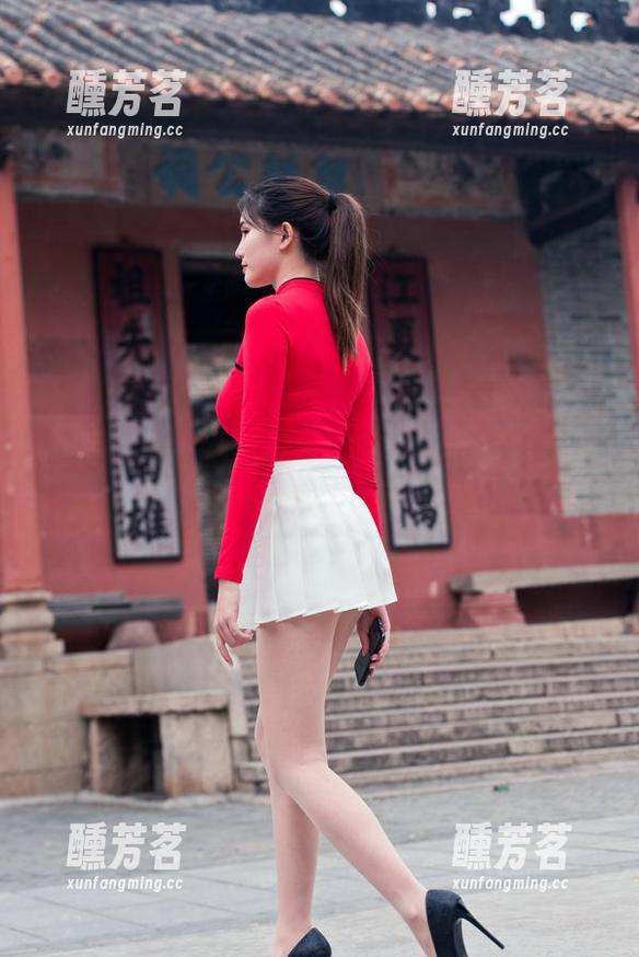 魔镜街拍 - 剧情反转：艾小青的写真竟然让我一秒爱上了秋天！